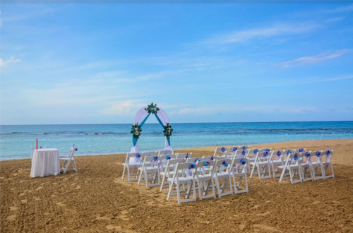  Beach Ceremony
