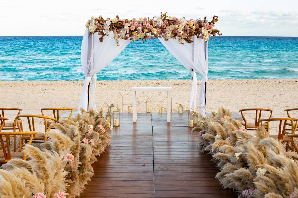 live aqua destination wedding